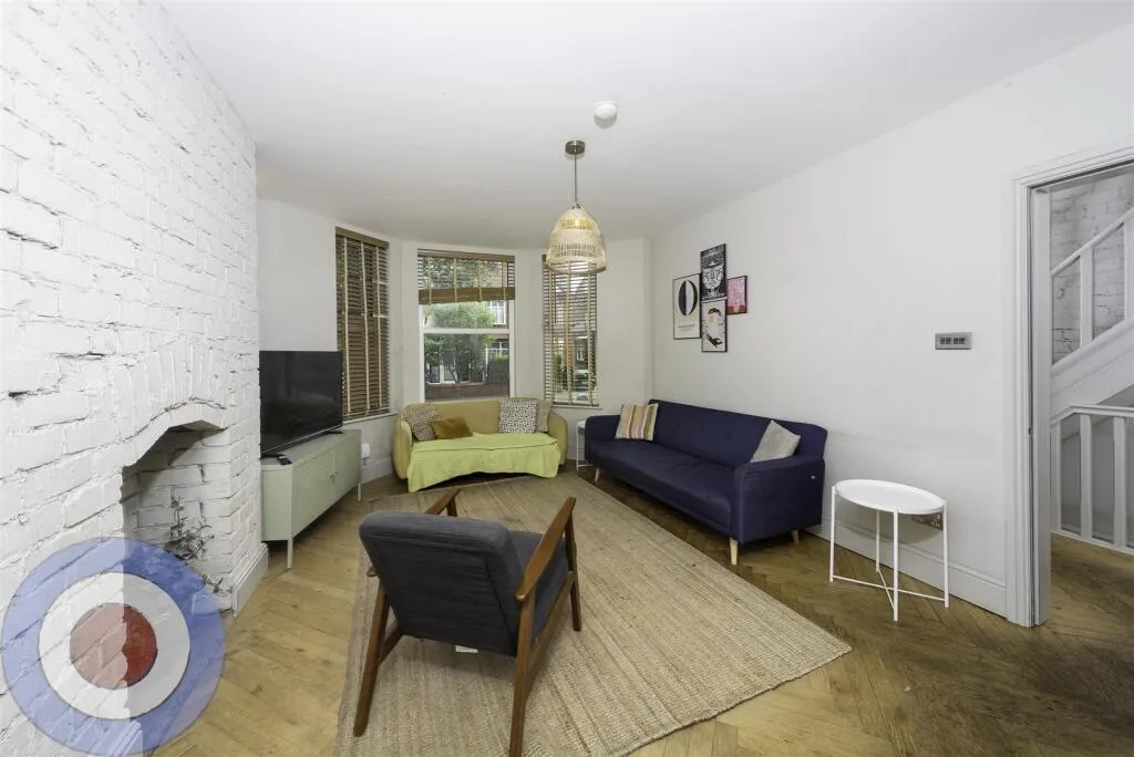 10 bedroom house for rent