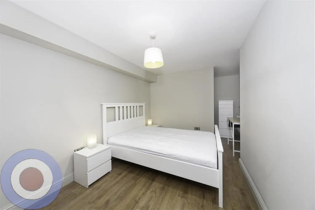 10 bedroom house for rent