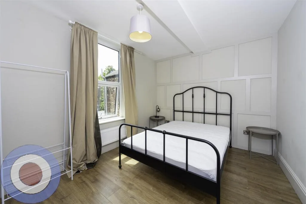 10 bedroom house for rent