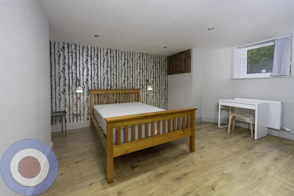 10 bedroom house for rent