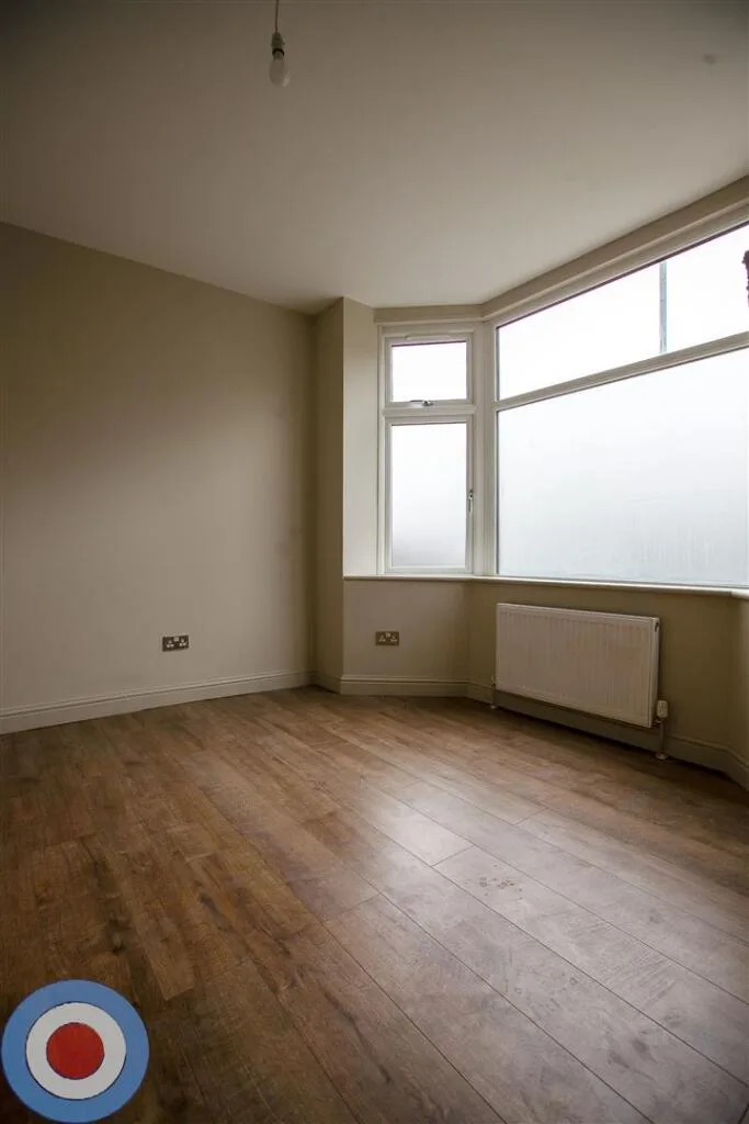 8 bedroom house for rent