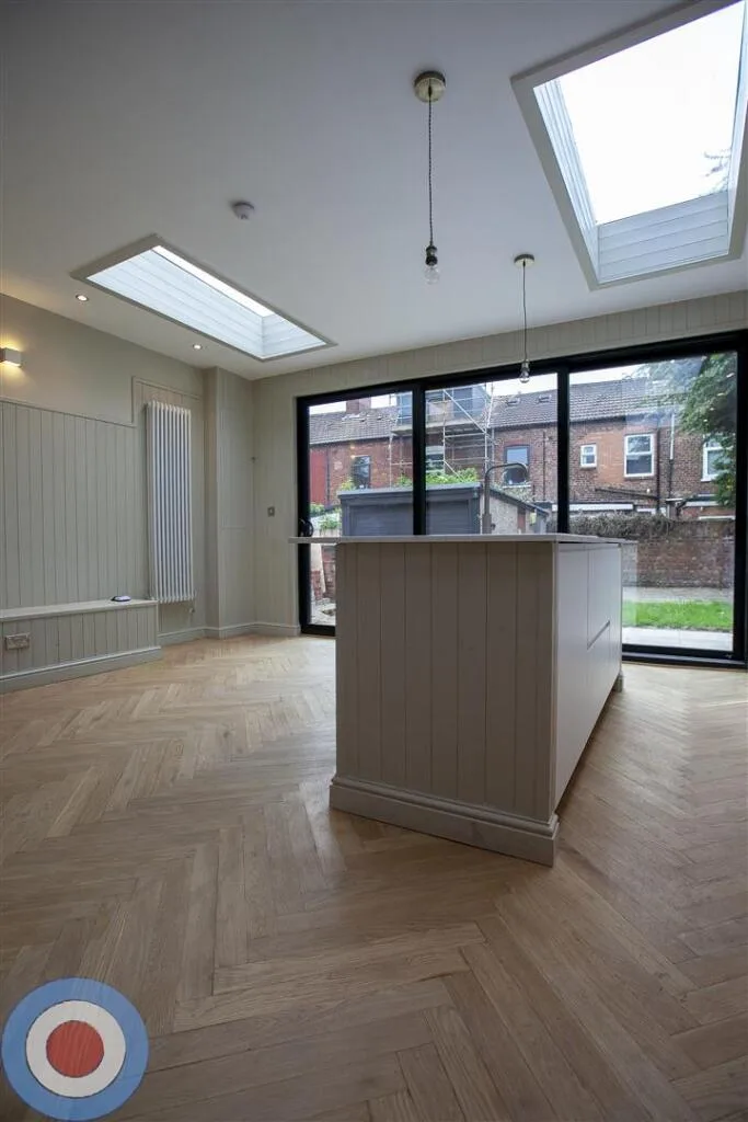 8 bedroom house for rent