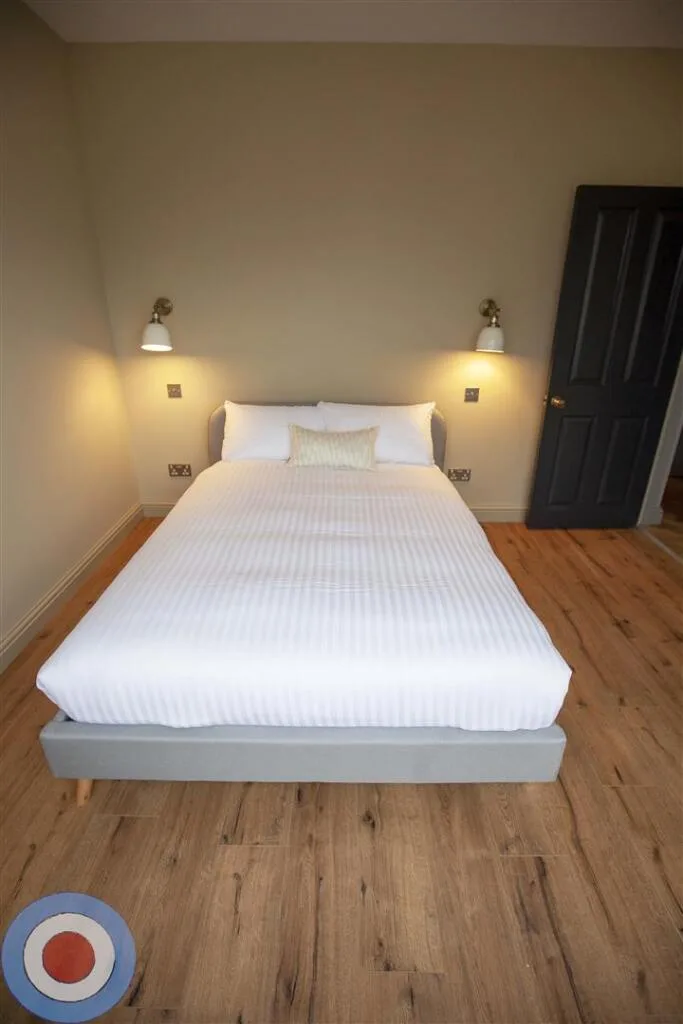 8 bedroom house for rent