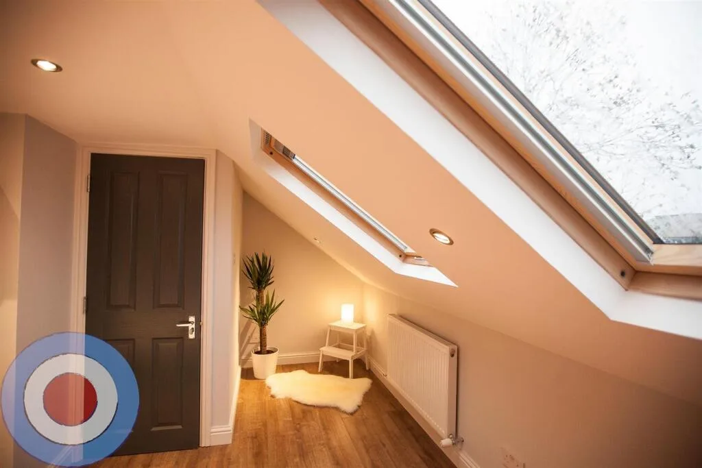 6 bedroom house for rent