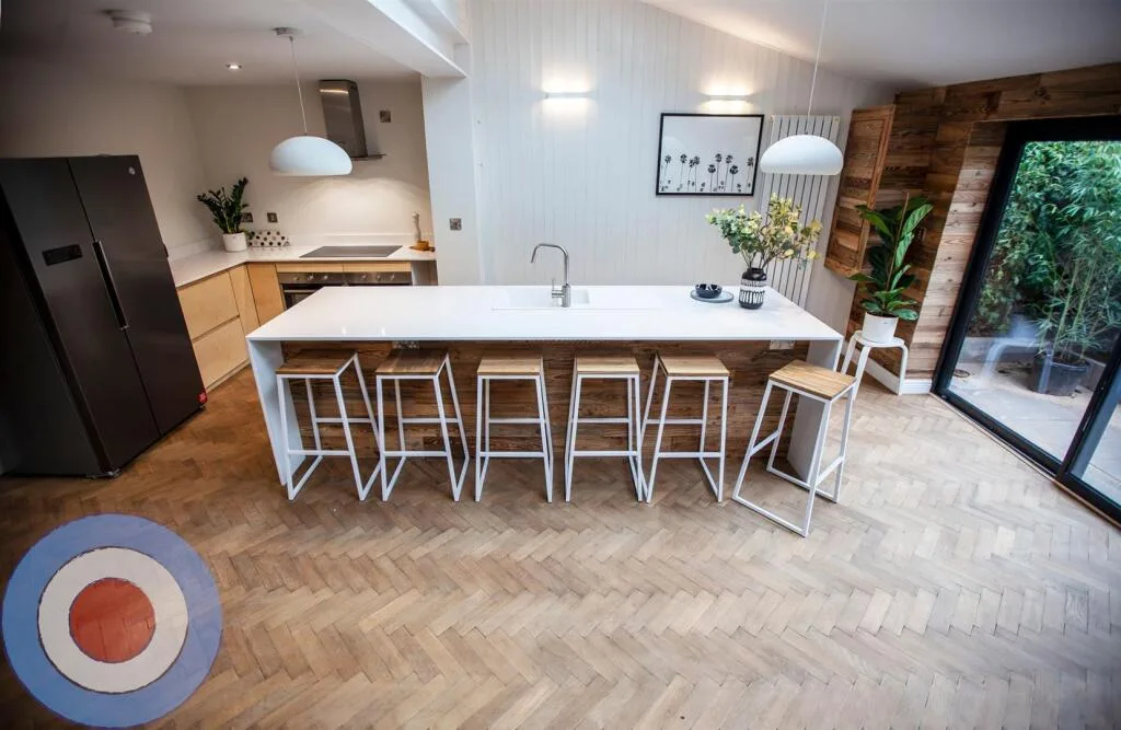 6 bedroom terraced house for rent