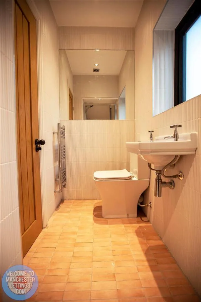 7 bedroom house for rent