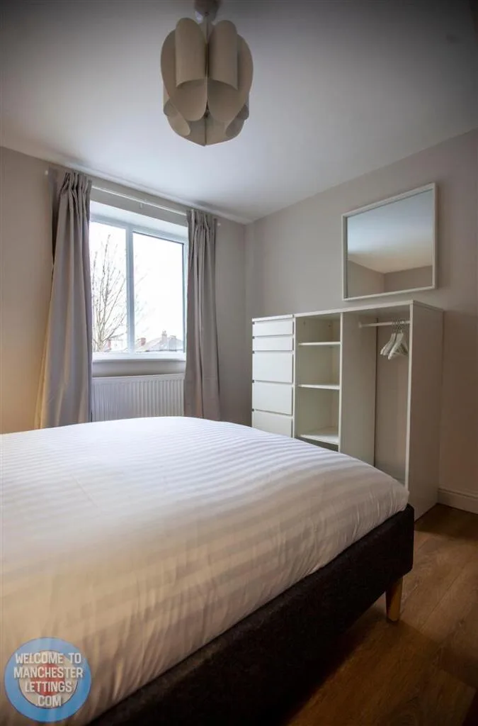 7 bedroom house for rent