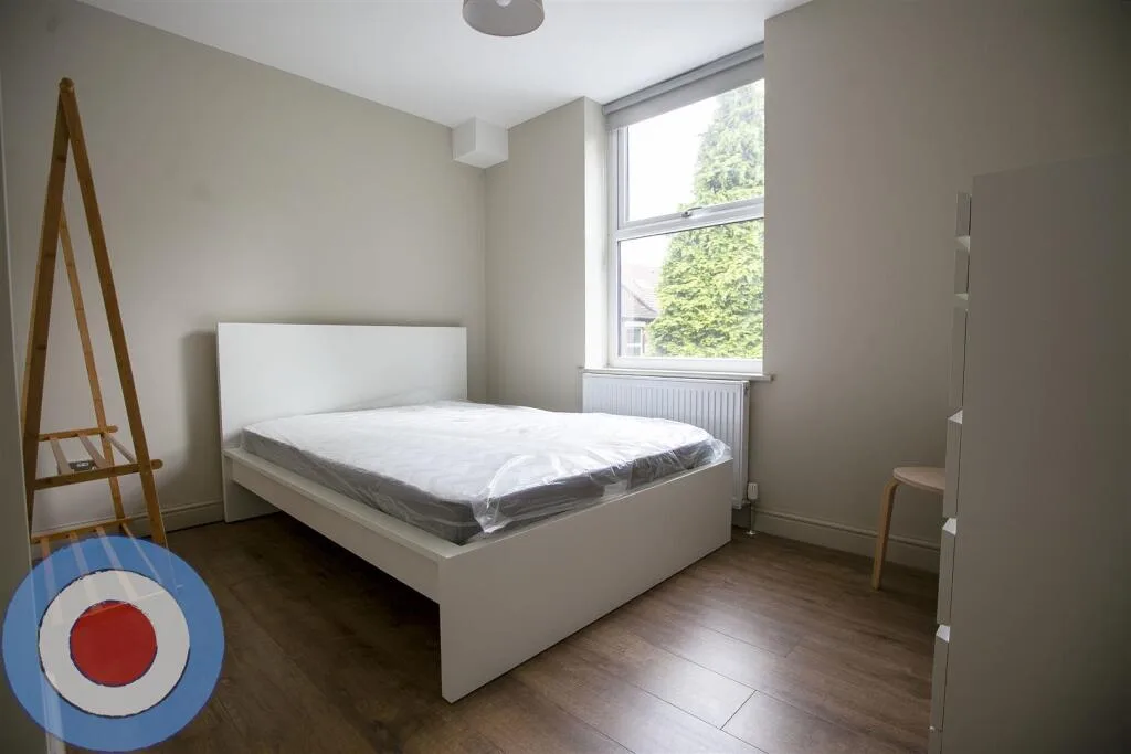 10 bedroom house for rent
