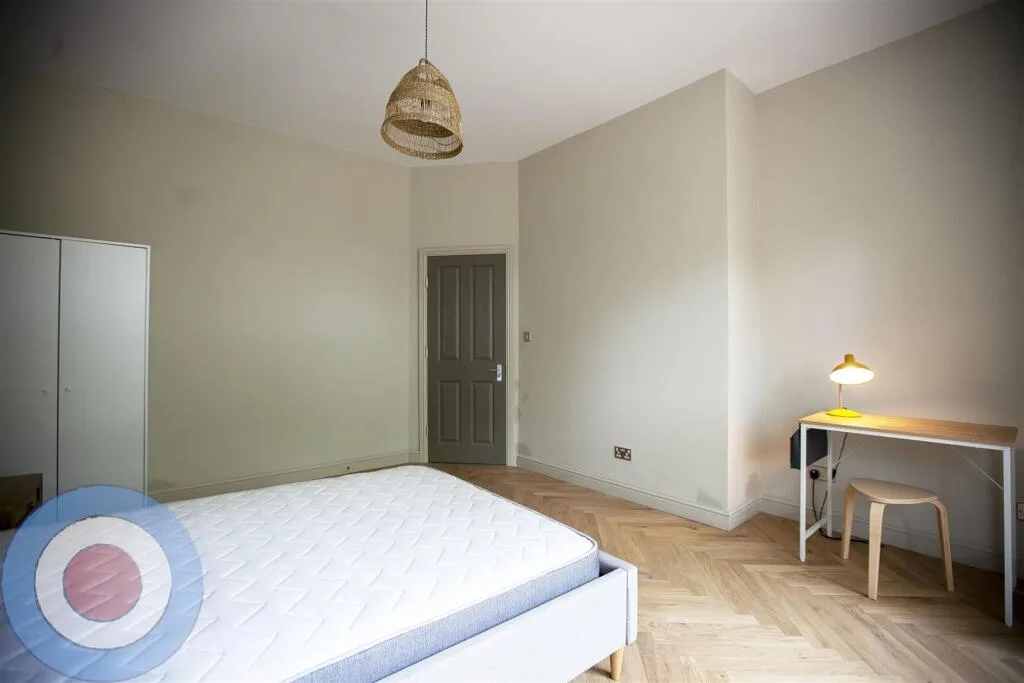 10 bedroom house for rent