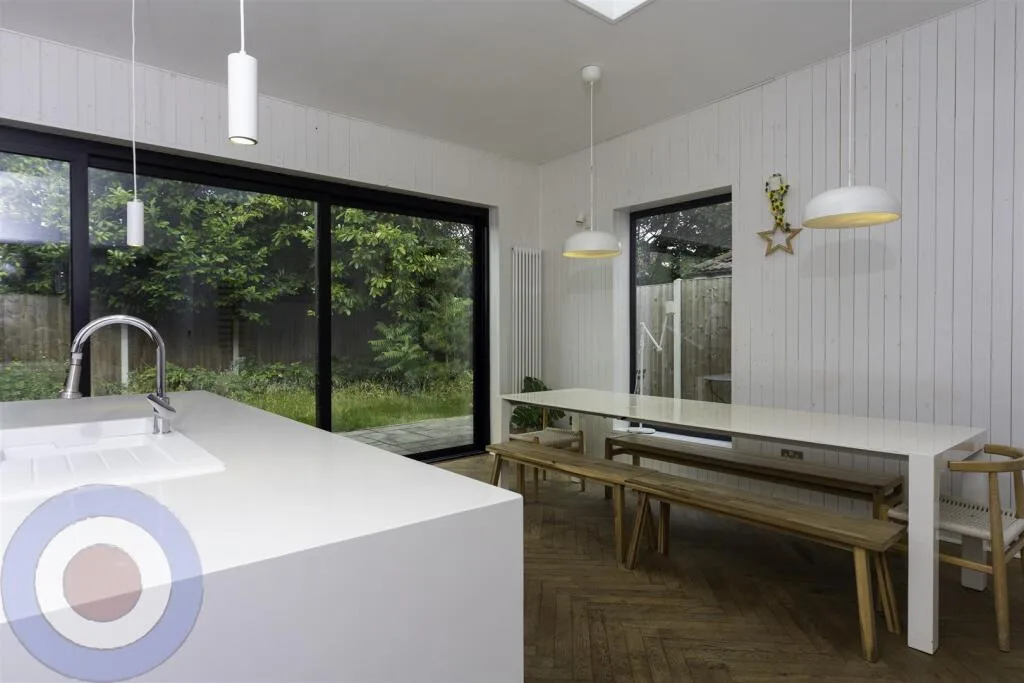 9 bedroom house for rent
