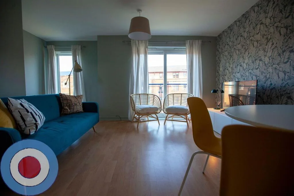 4 bedroom end of terrace house for rent