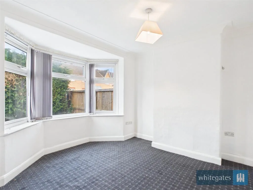 3 bedroom semi-detached house for rent