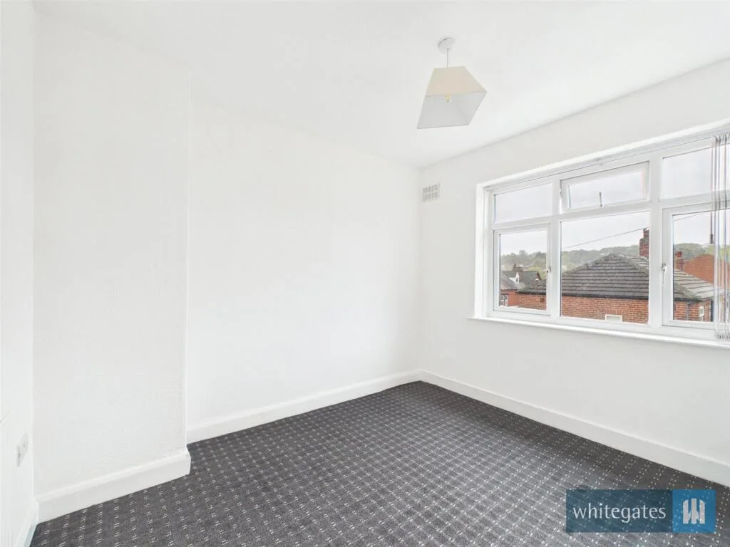 3 bedroom semi-detached house for rent