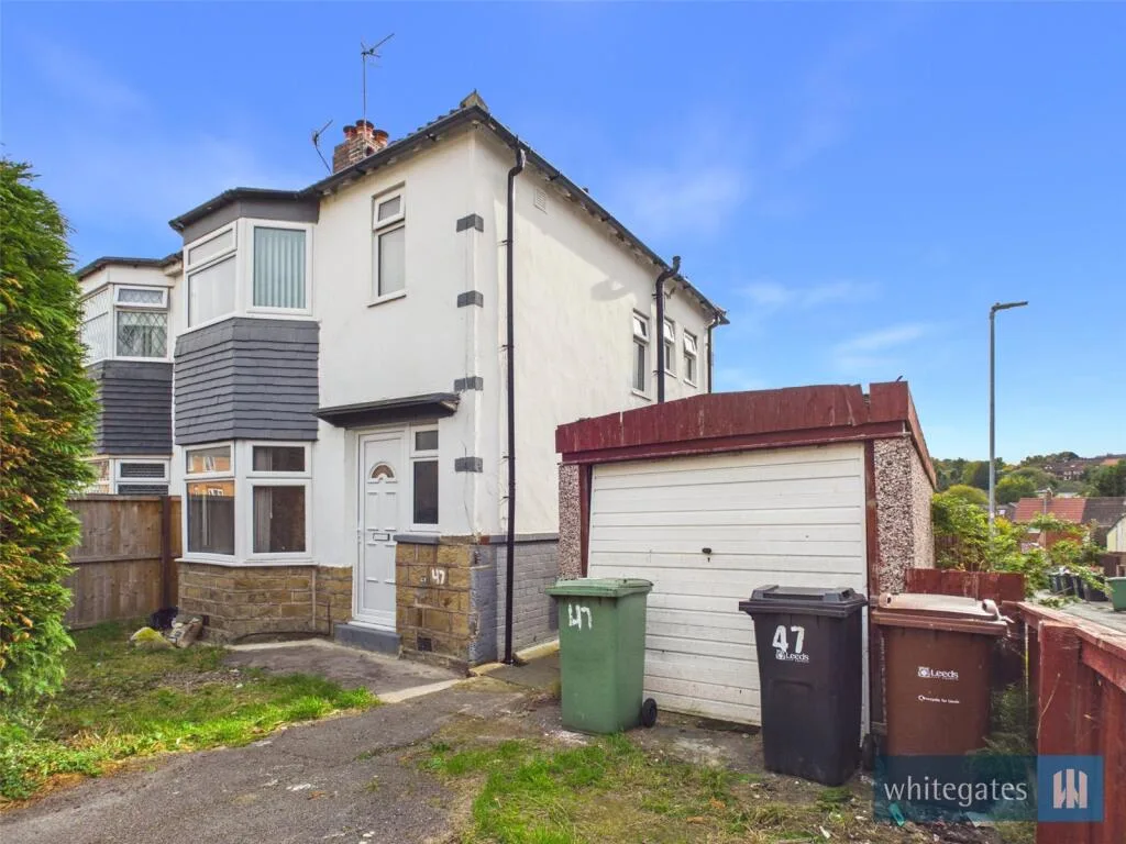 3 bedroom semi-detached house for rent