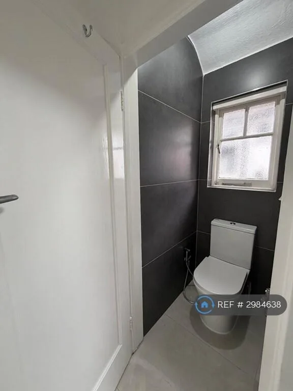 3 bedroom semi-detached house for rent