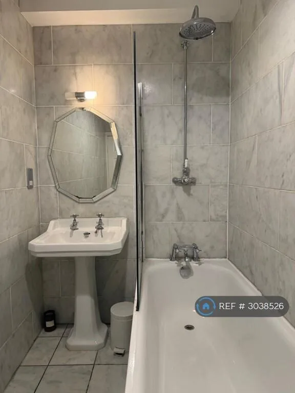 4 bedroom terraced house for rent