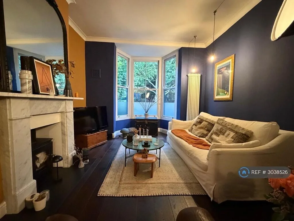 4 bedroom terraced house for rent