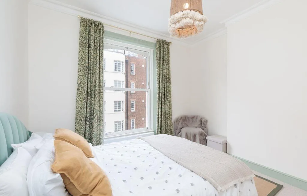 2 bedroom house for rent