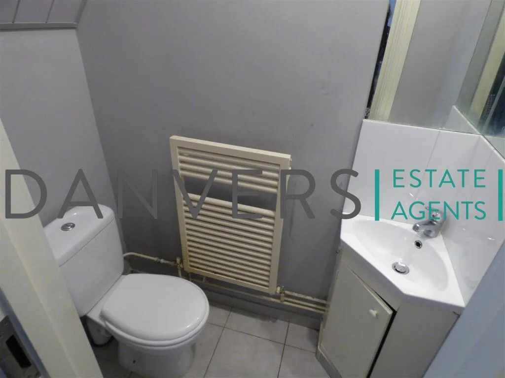 2 bedroom property for rent