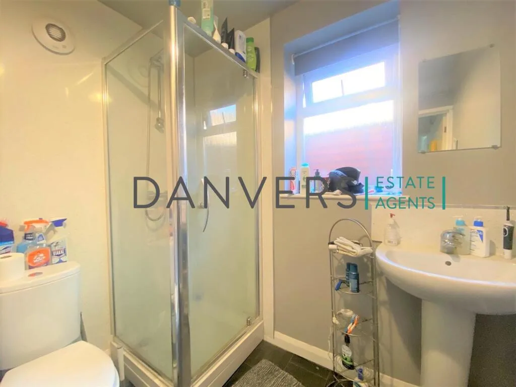 4 bedroom terraced house for rent