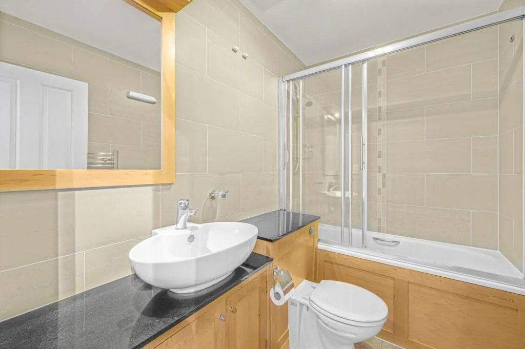 2 bedroom flat for rent