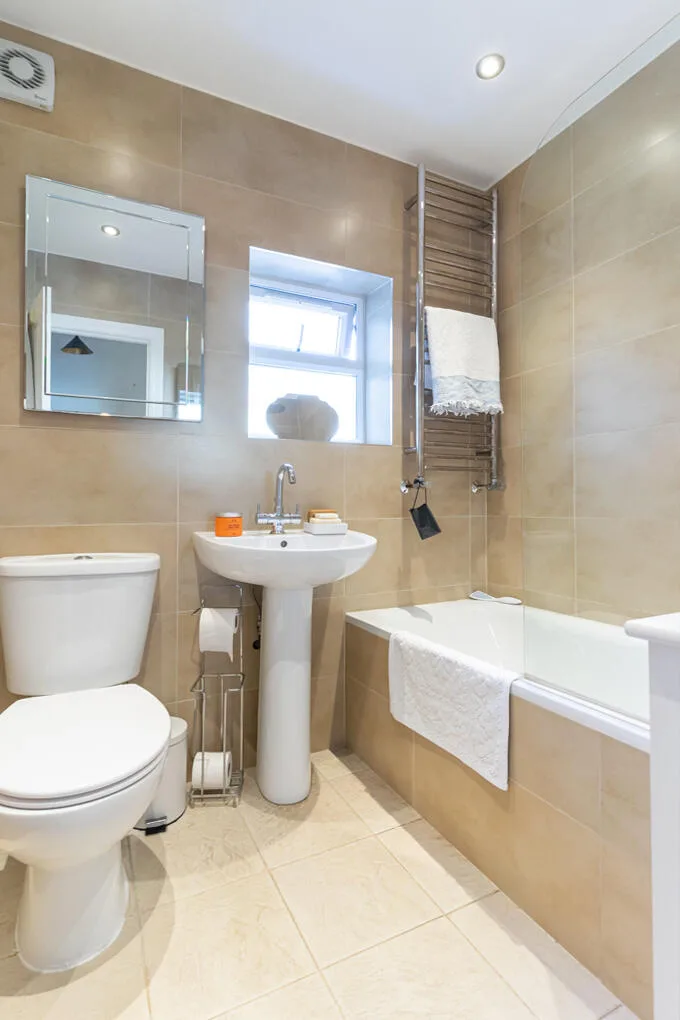 2 bedroom flat for rent