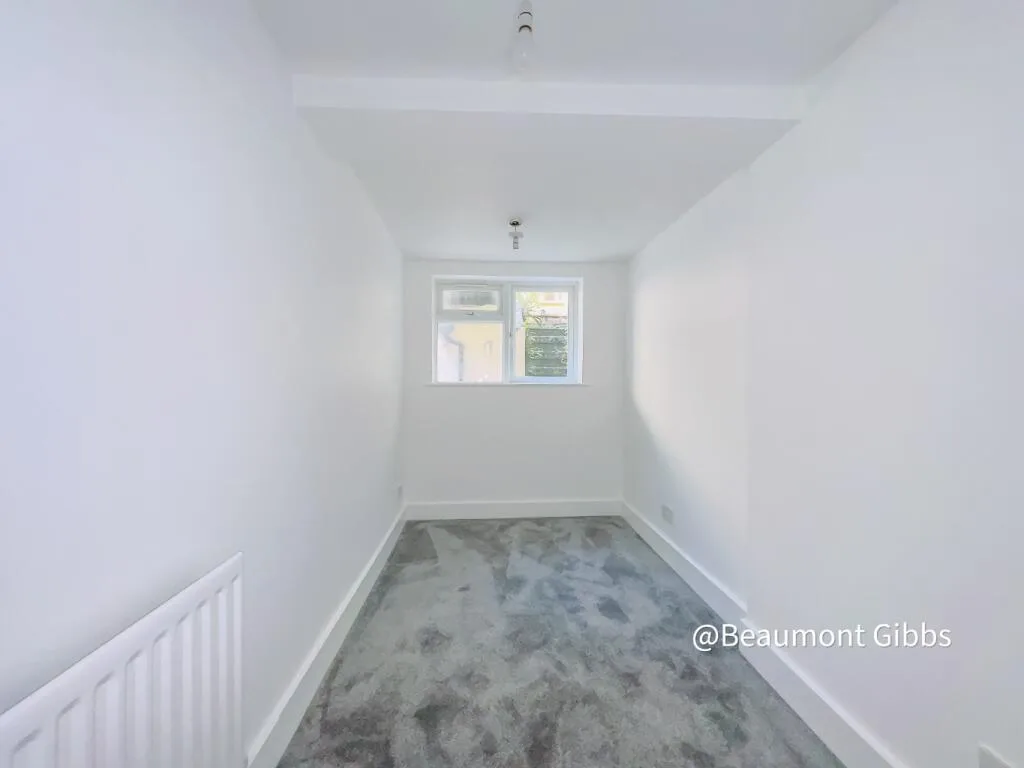 2 bedroom ground floor flat for rent