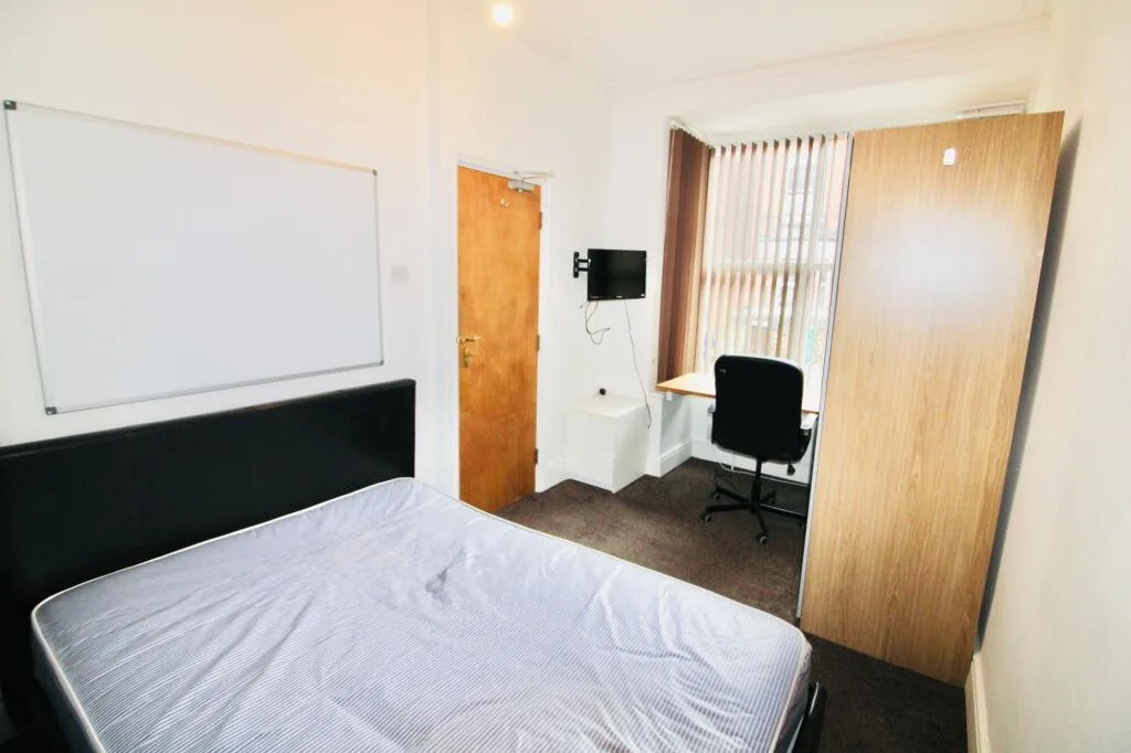 4 bedroom terraced house for rent