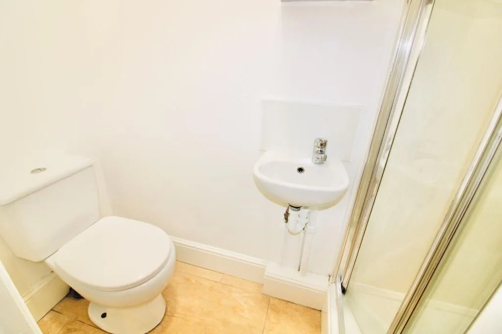 4 bedroom terraced house for rent