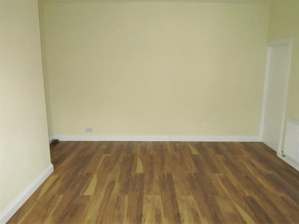 2 bedroom terraced house for rent