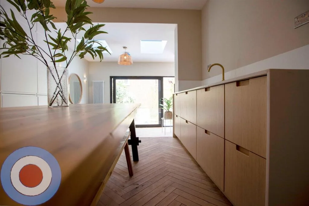 8 bedroom terraced house for rent