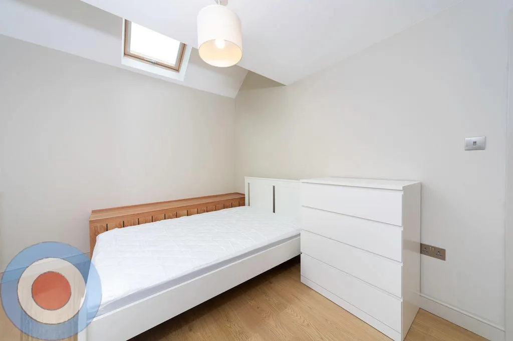 8 bedroom house for rent