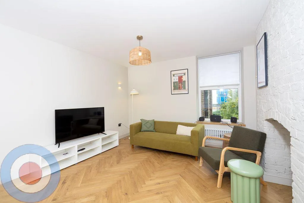 8 bedroom house for rent