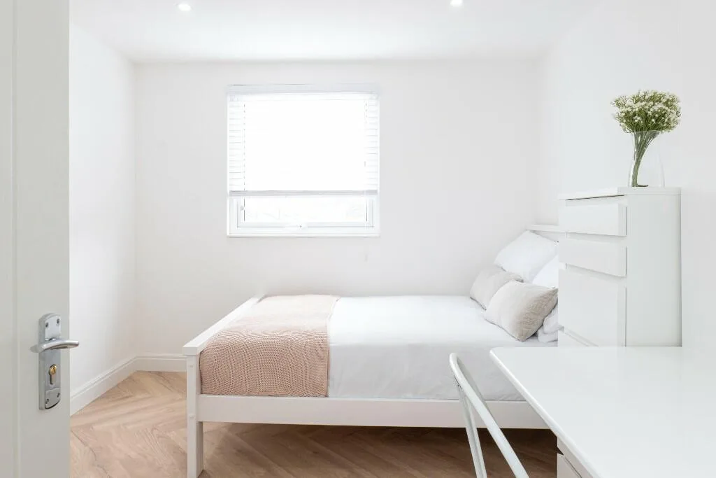 6 bedroom terraced house for rent