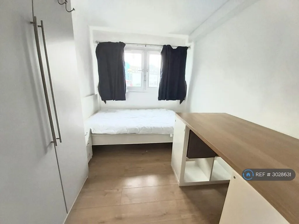 4 bedroom flat for rent