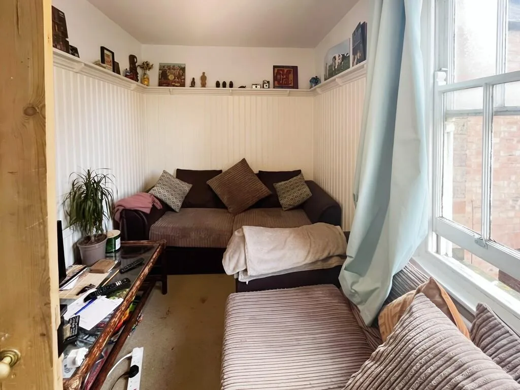 4 bedroom terraced house for rent