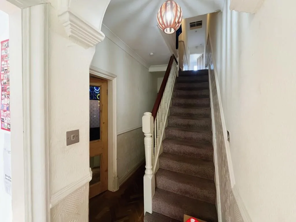 4 bedroom terraced house for rent