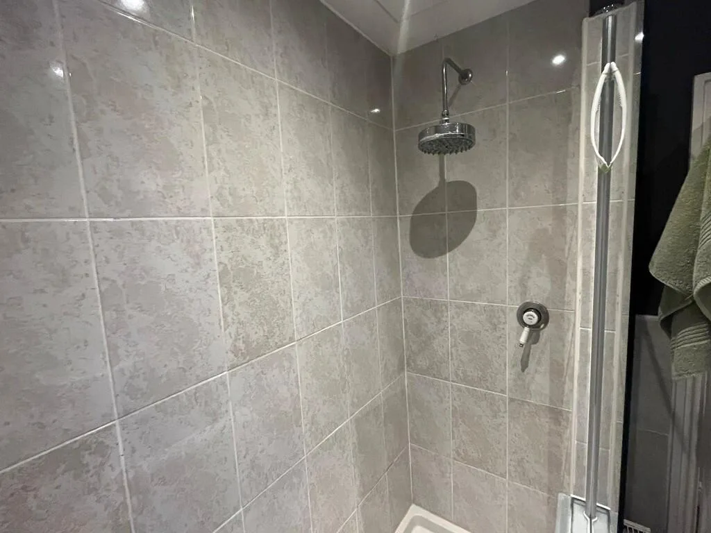 4 bedroom terraced house for rent