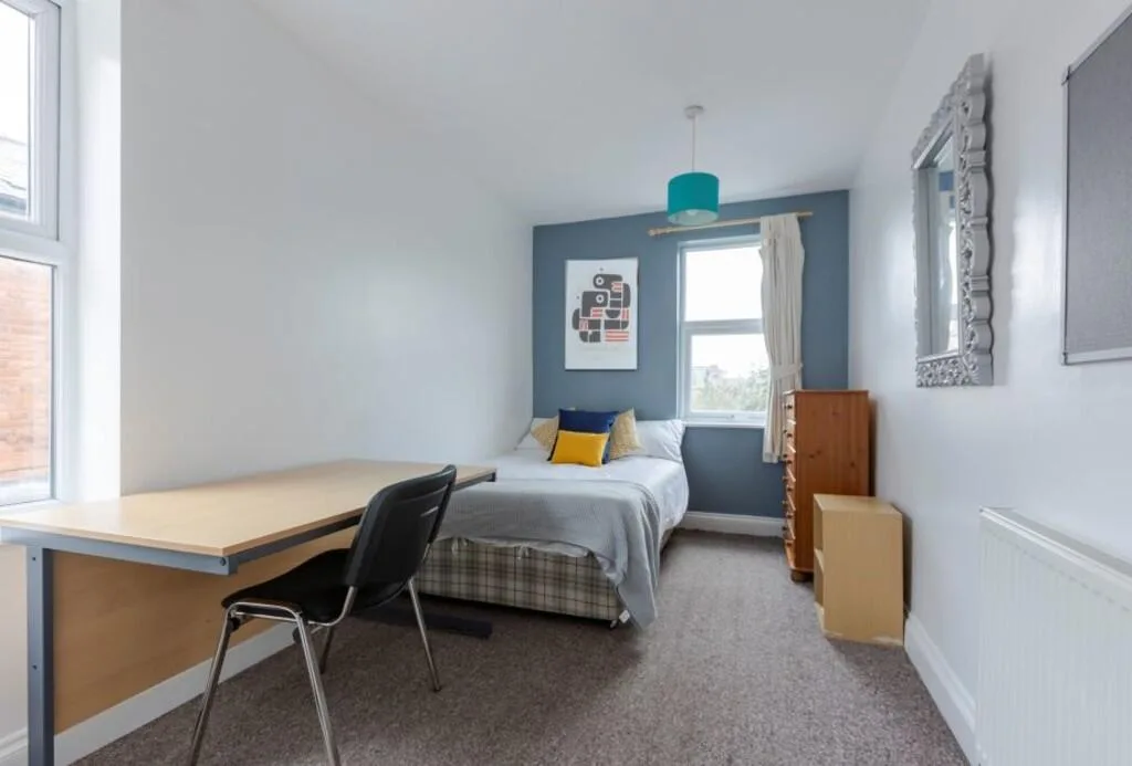 4 bedroom terraced house for rent