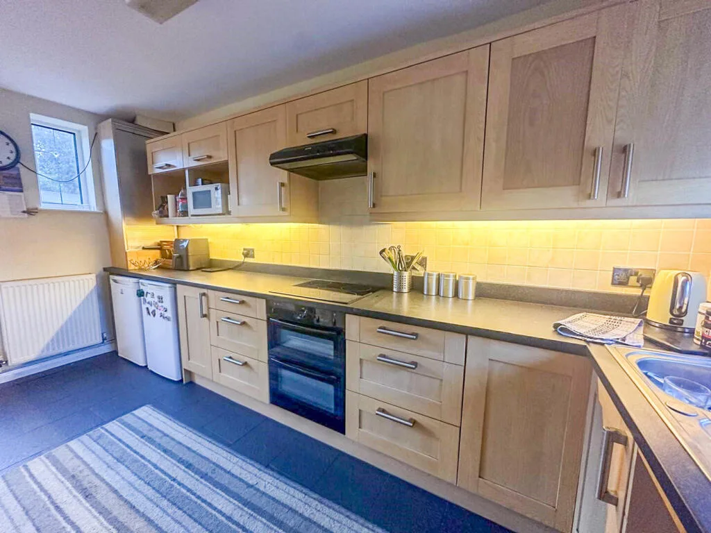 2 bedroom house for rent