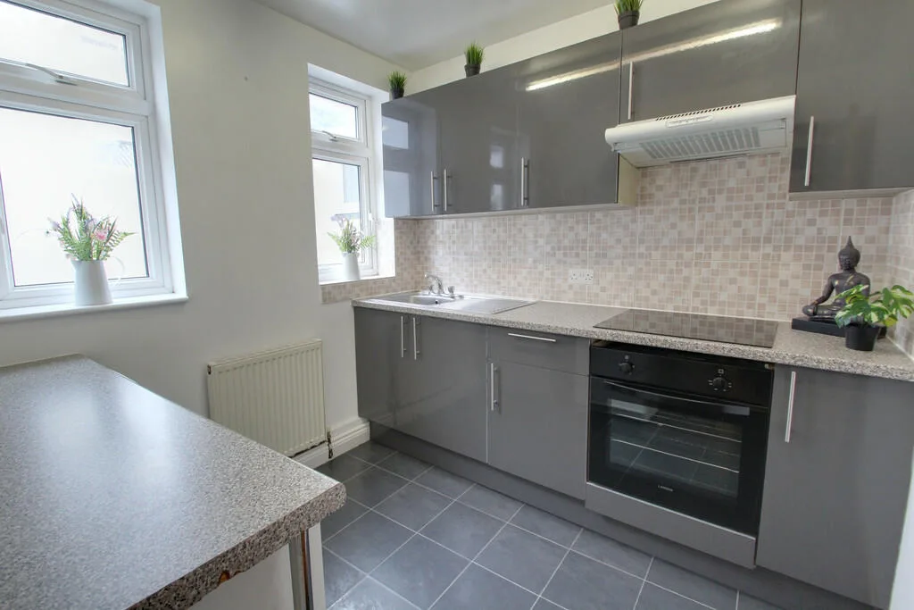 2 bedroom apartment for rent