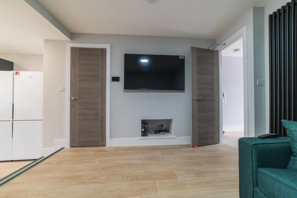6 bedroom terraced house for rent