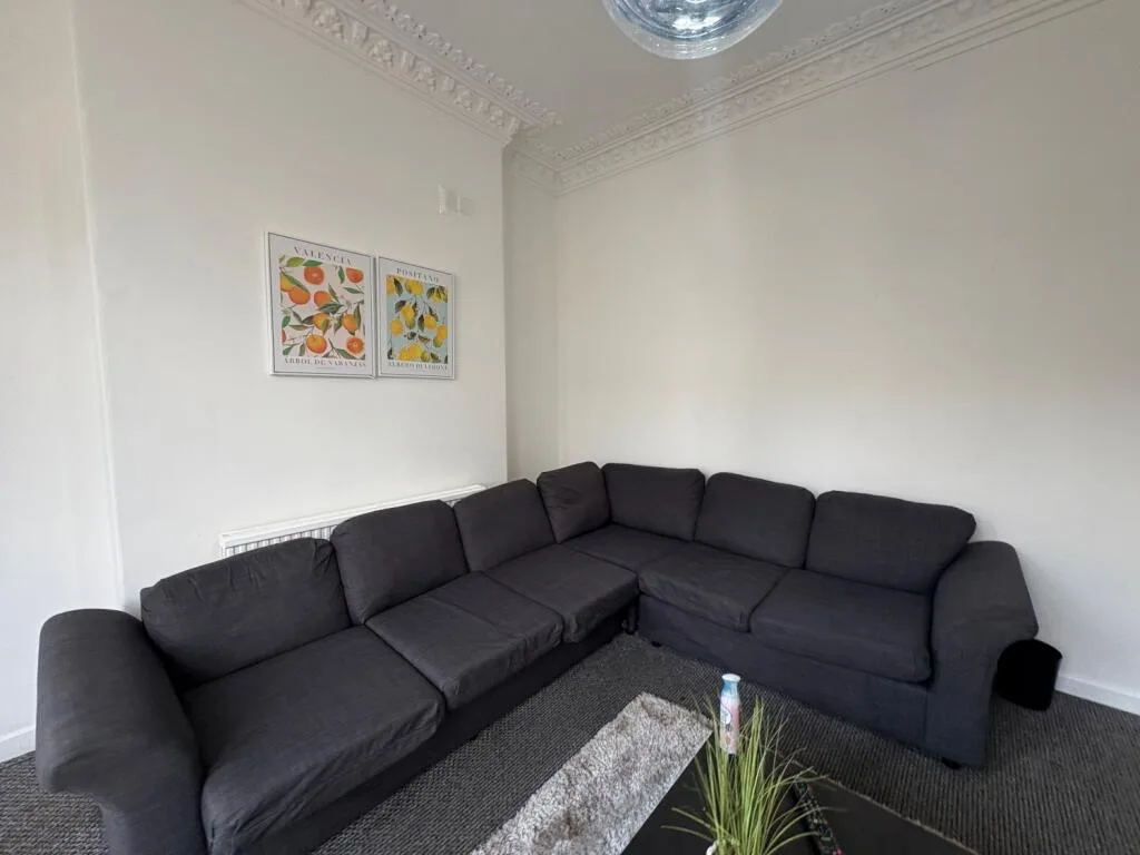 7 bedroom terraced house for rent