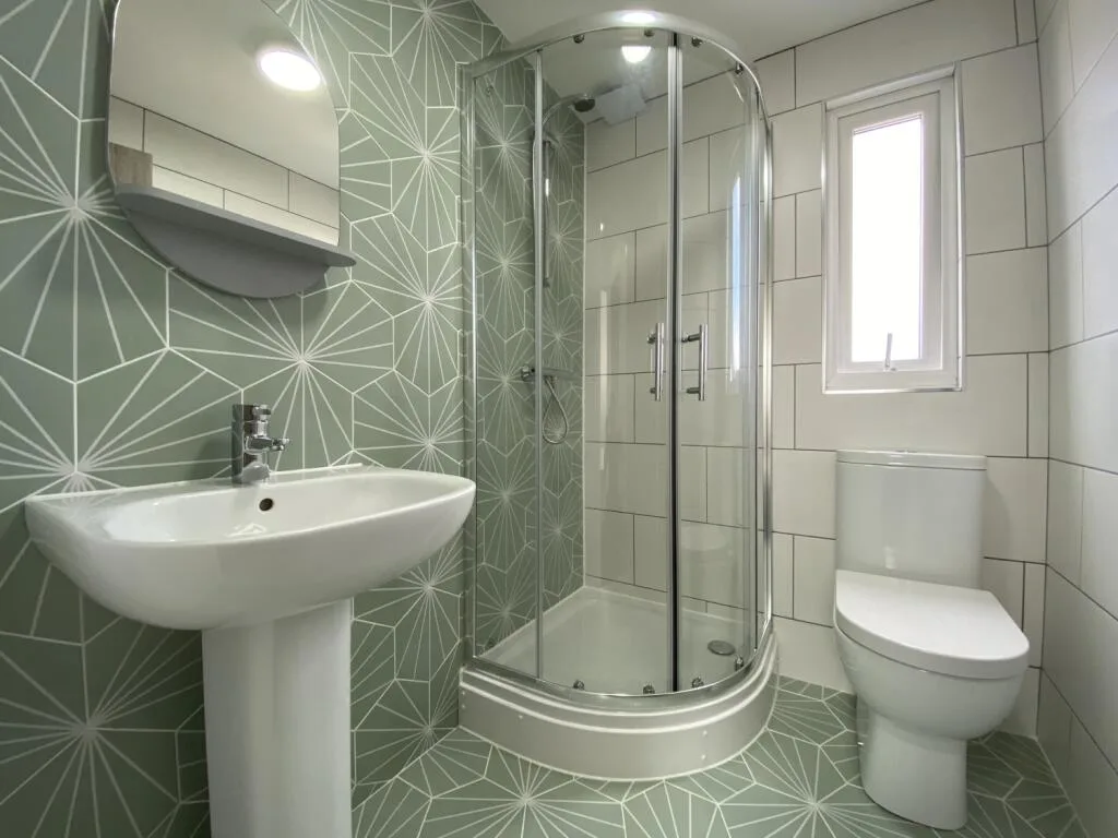 6 bedroom terraced house for rent