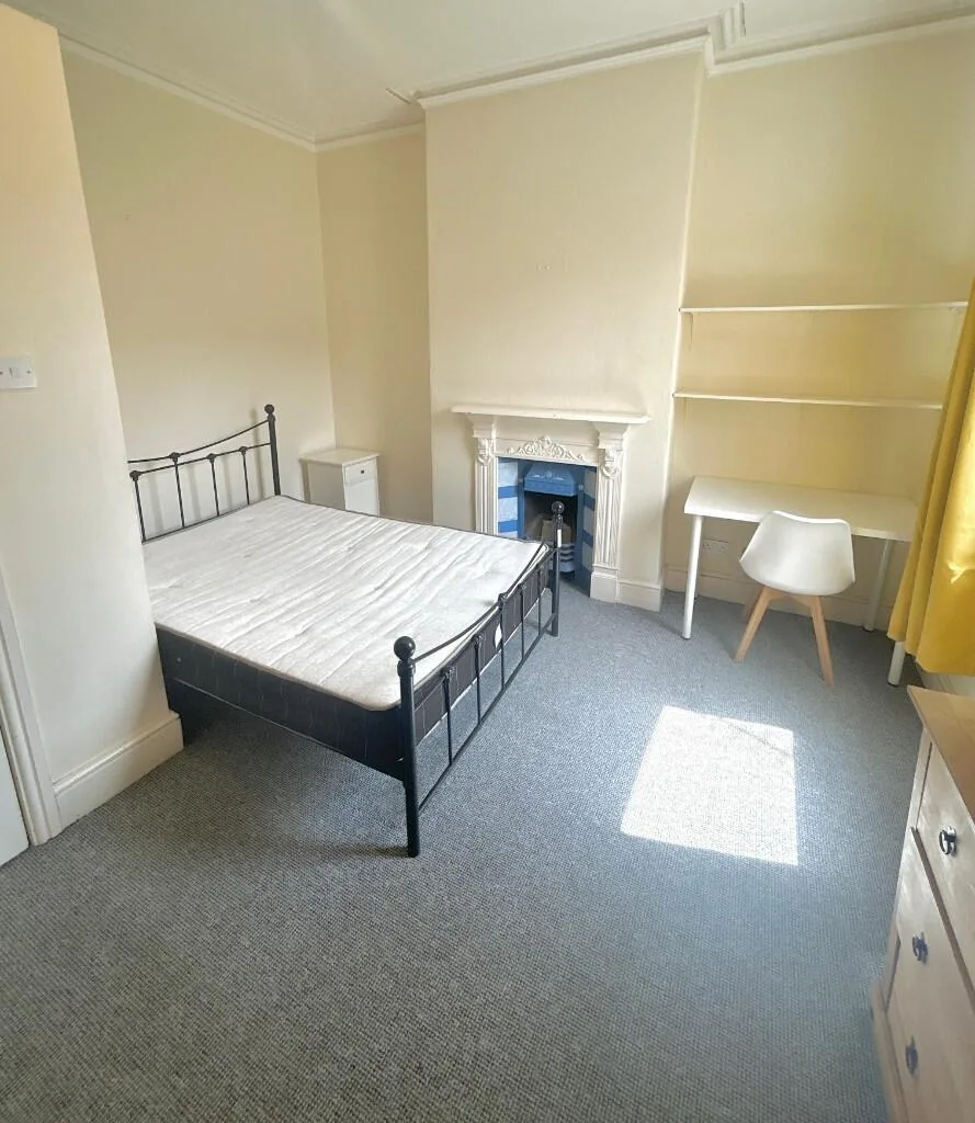 7 bedroom house for rent