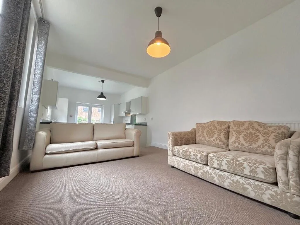 7 bedroom house for rent