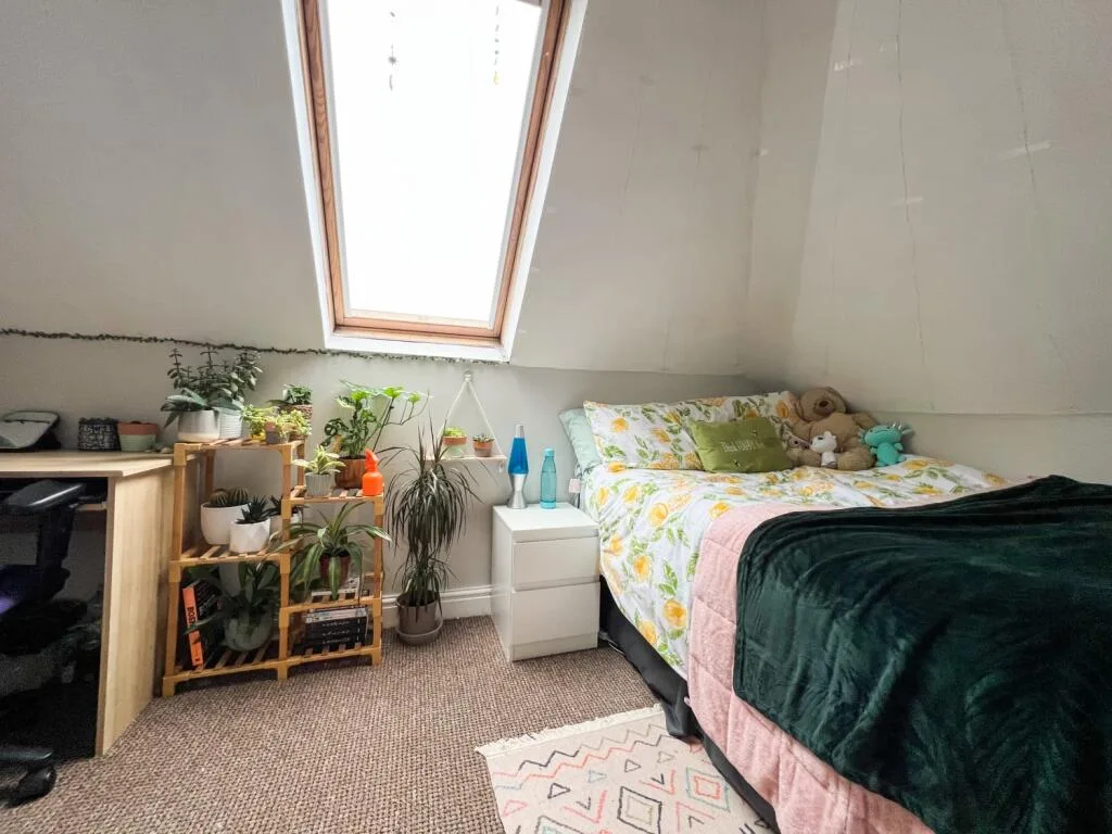8 bedroom terraced house for rent