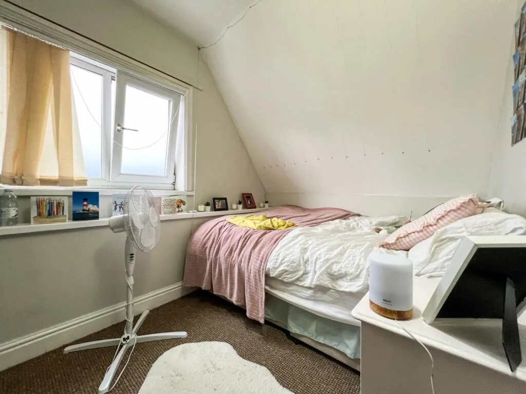 8 bedroom terraced house for rent