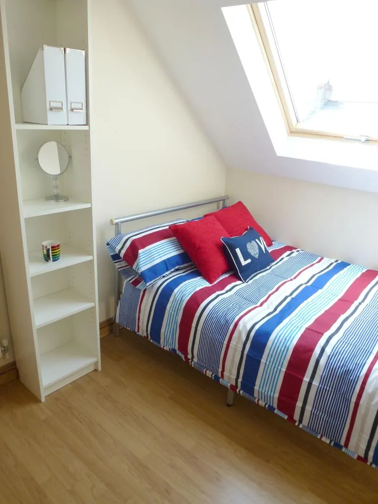 9 bedroom house for rent