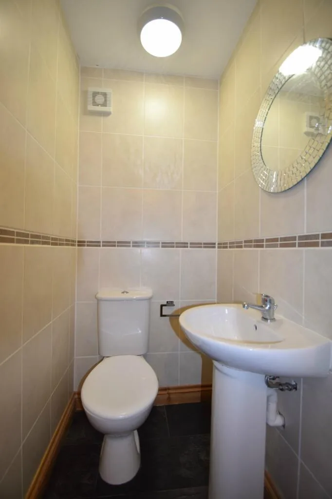 9 bedroom house for rent